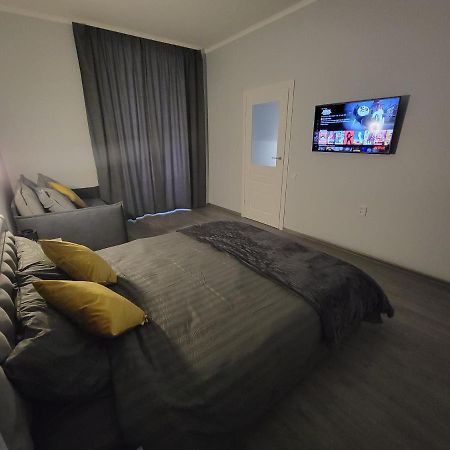 Warm & Cozy Apartment In The Heart Of Historical לבוב מראה חיצוני תמונה