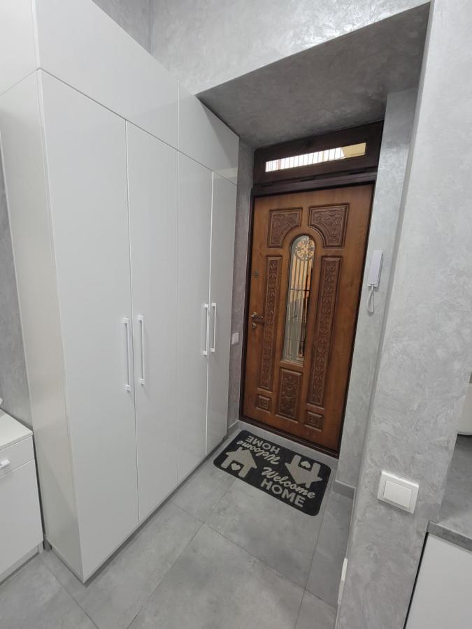 Warm & Cozy Apartment In The Heart Of Historical לבוב מראה חיצוני תמונה